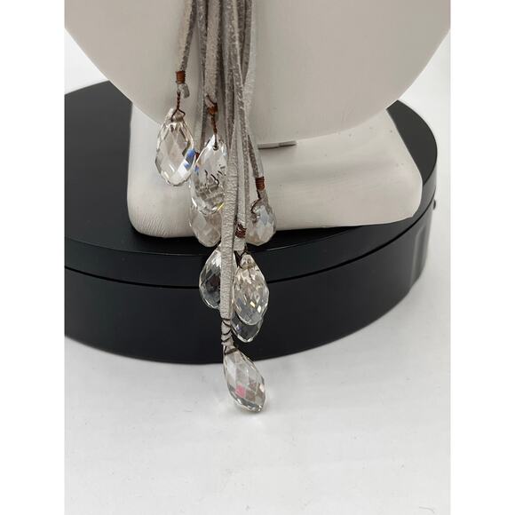 Saachi Gray Metallic Suede Leather Faceted Glass Dangle Rose Gold Necklace - Picture 3 of 8